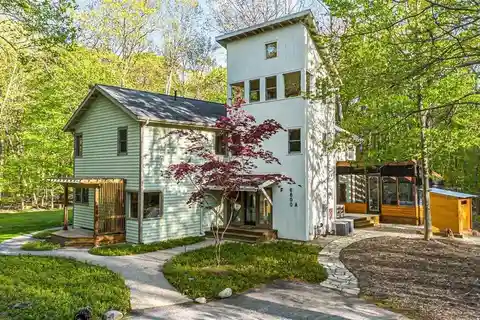 Modern Retreat on Seven-plus Wooded Acres
