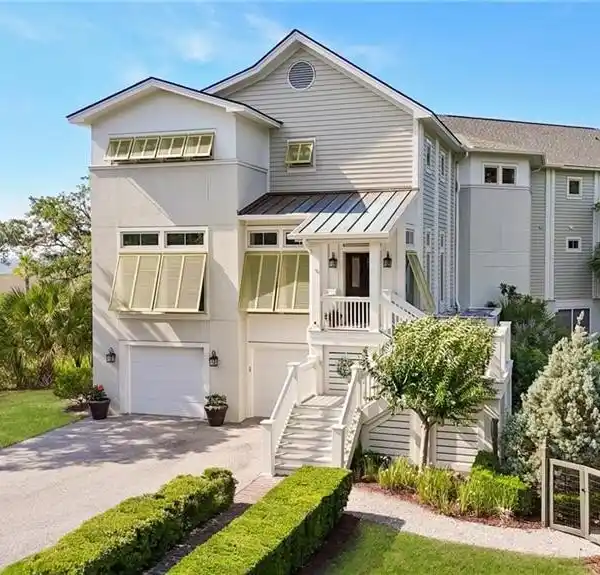 WATERFRONT HOME WITH DEEP WATER AND MARSH VIEWS