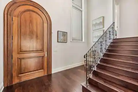 Magnificent Custom-Built Southern Exposure Home