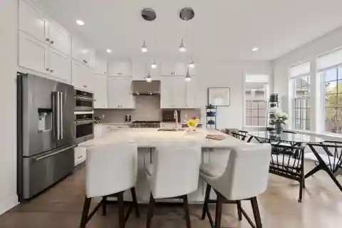 Stunning Home in Coveted Vista Point