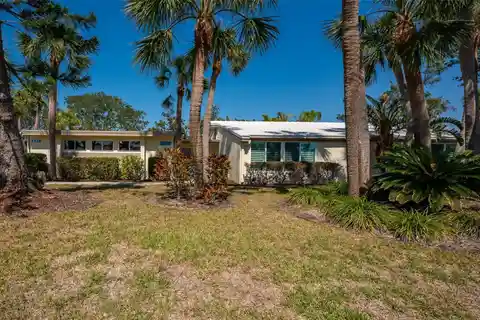 Fully Remodeled Villa in Whispering Sands
