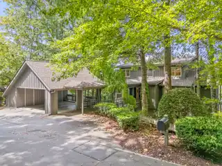 Mountain Retreat in Prestigious Champion Hills