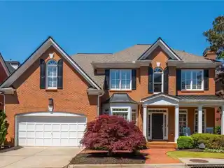 Beautiful Three-sided Brick Traditional
