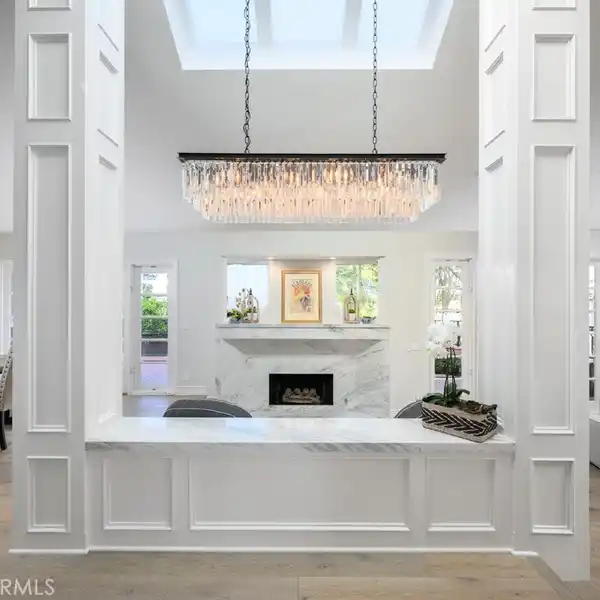 EXQUISITELY RENOVATED CONDOMINIUM
