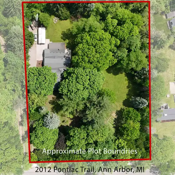 PRIVATE TWO-ACRE SANCTUARY