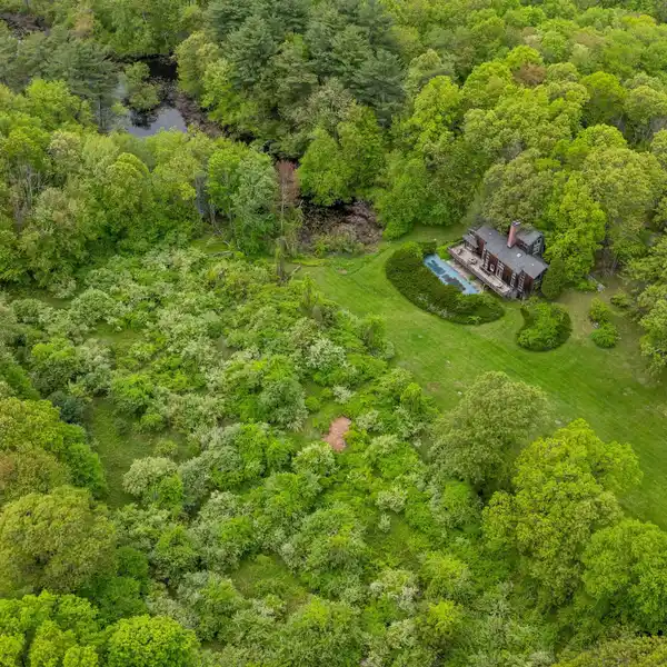 EXCEPTIONAL 24-PLUS-ACRE PRIVATE OASIS