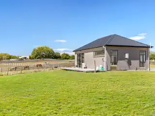 Dual Living Lifestyle Retreat in Karaka