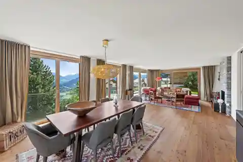 Stylish Holiday Apartment in Falera - Perfect for Upscale Living