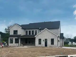 Beautiful Home in the Newest Section of Raintree Reserve