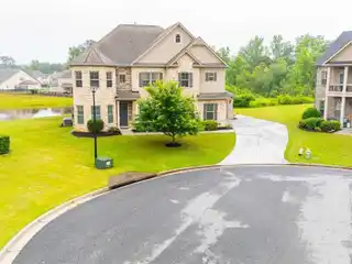 Luxury Meets Lifestyle on a Quiet Cul-De-Sac