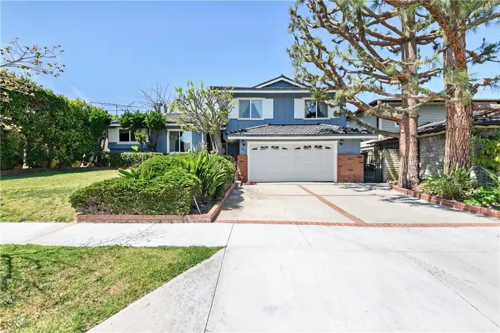 Well Maintained Home in the Marble Estates Area