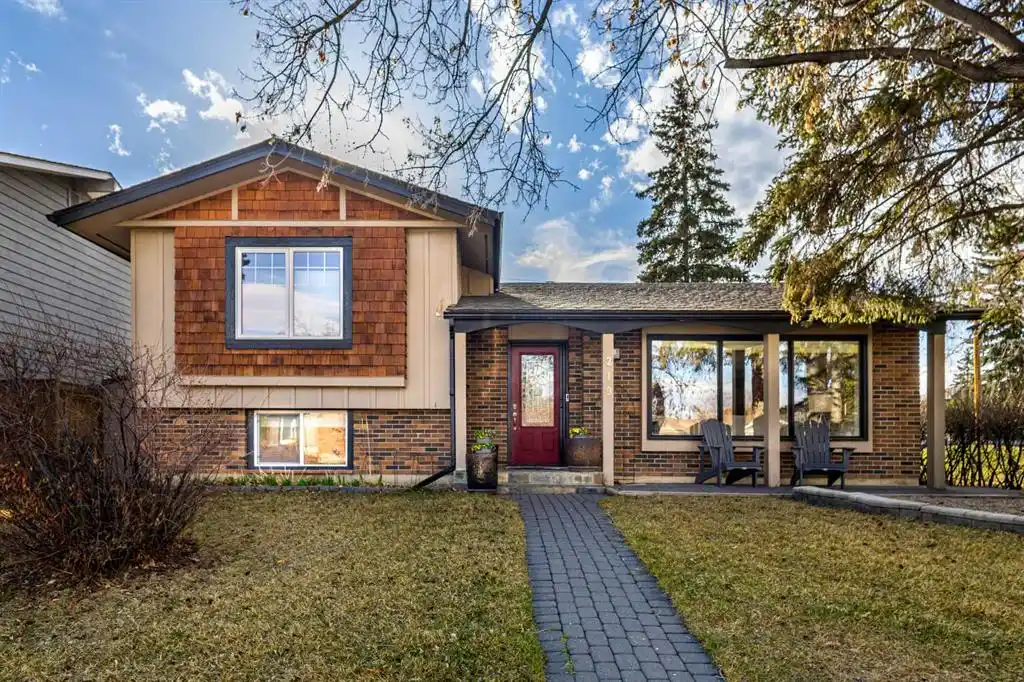 Meticulously Renovated Home in Prime Location