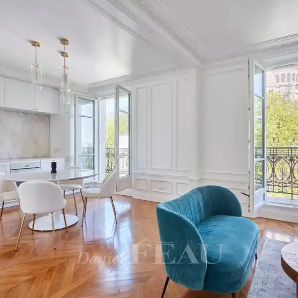 DUAL-ASPECT CHARM OVERLOOKING PARIS LANDMARKS
