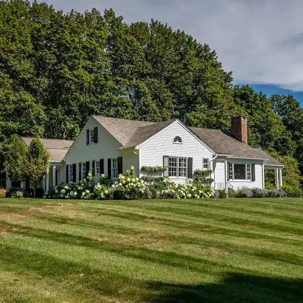 CLASSIC HOME ON A COVETED STREET
