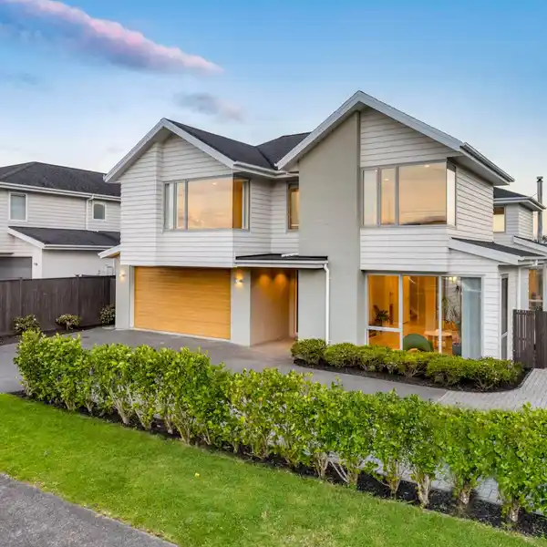 A RARE FIND IN MILLWATER