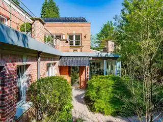 Beautiful Renovated Villa in Exceptional Location