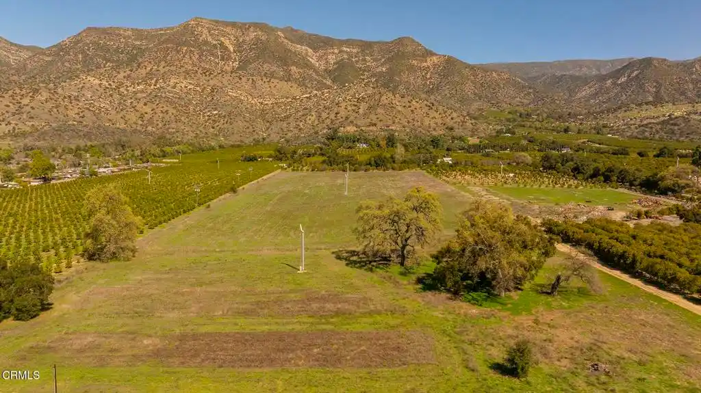 Remarkable 12-acre Property