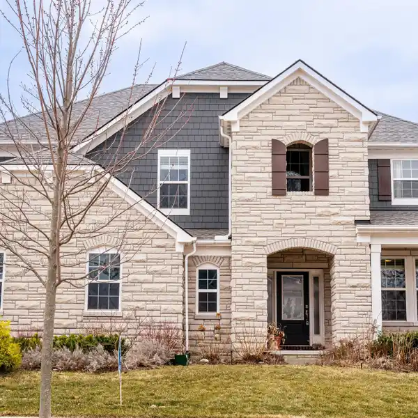 BEAUTIFUL NEARLY NEW HOME