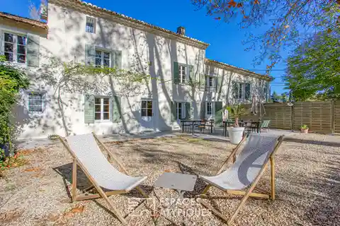Magnificent Property with Provencal Architecture