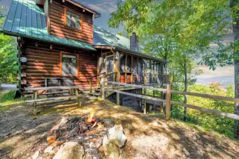 Dream Mountain Retreat