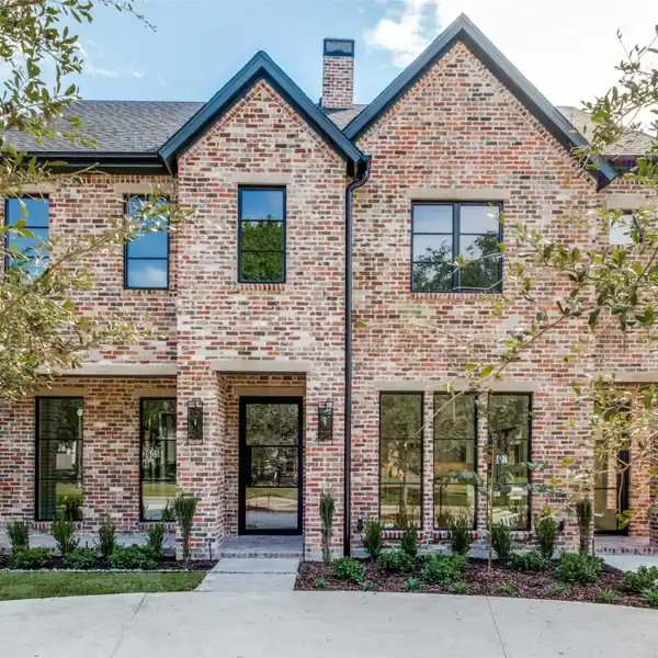 DON'T MISS THIS NEW BUILD