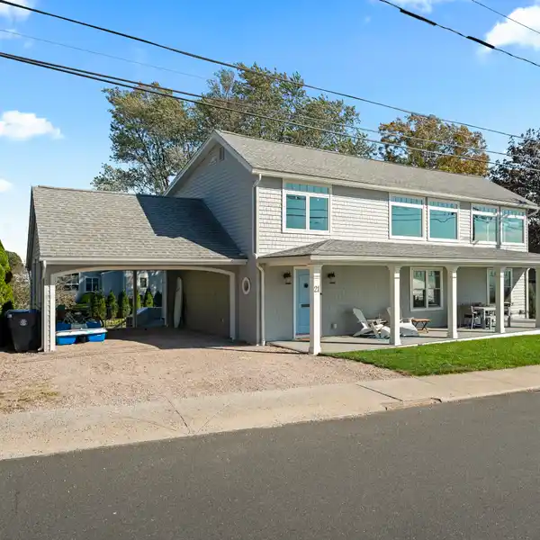 COASTAL HAVEN WITH PANORAMIC WATER VIEWS