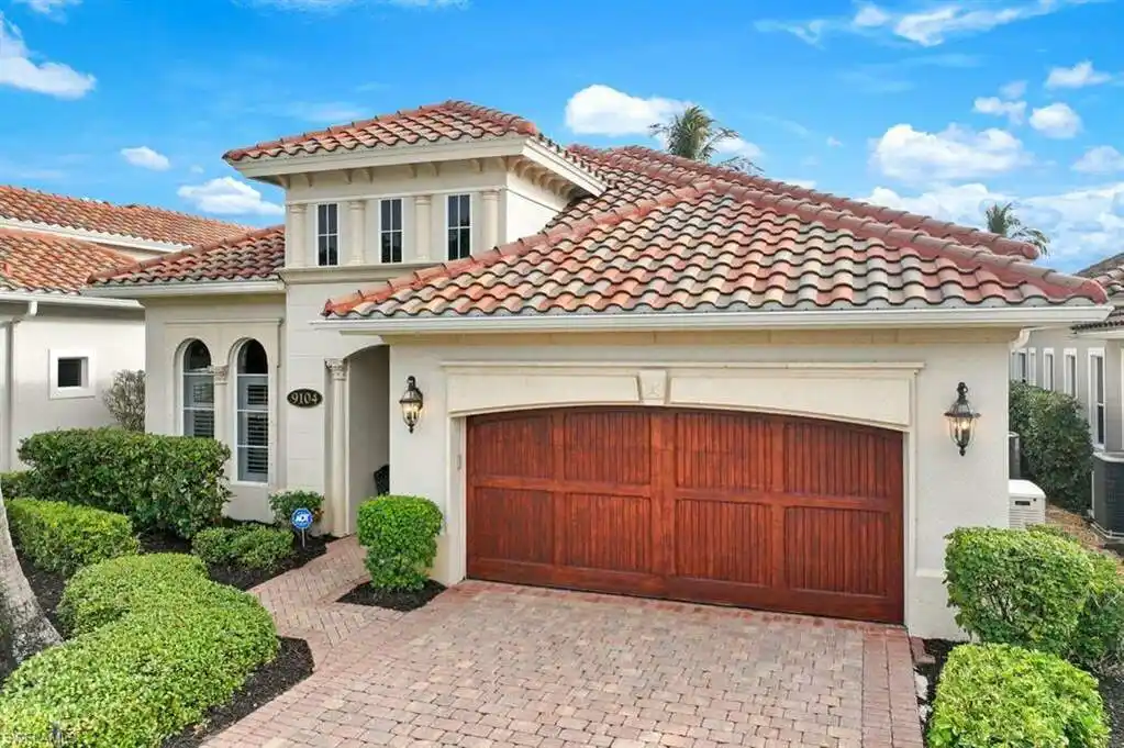 Elegant Fiddler’s Creek Oasis with Saltwater Pool