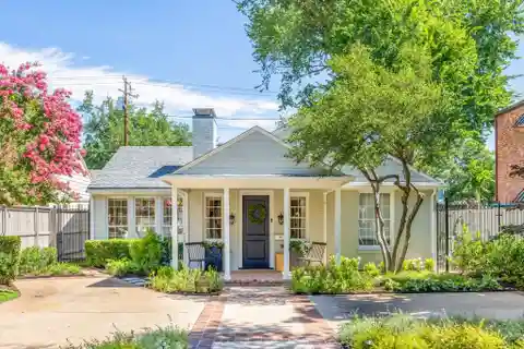Classic West Highland Park Home