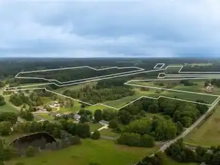 Versatile 140 Acres