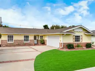 Functional Floorplan Perfect for Entertaining and Family Living