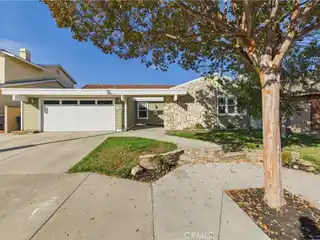 Spacious Seville Home Filled with Natural Light