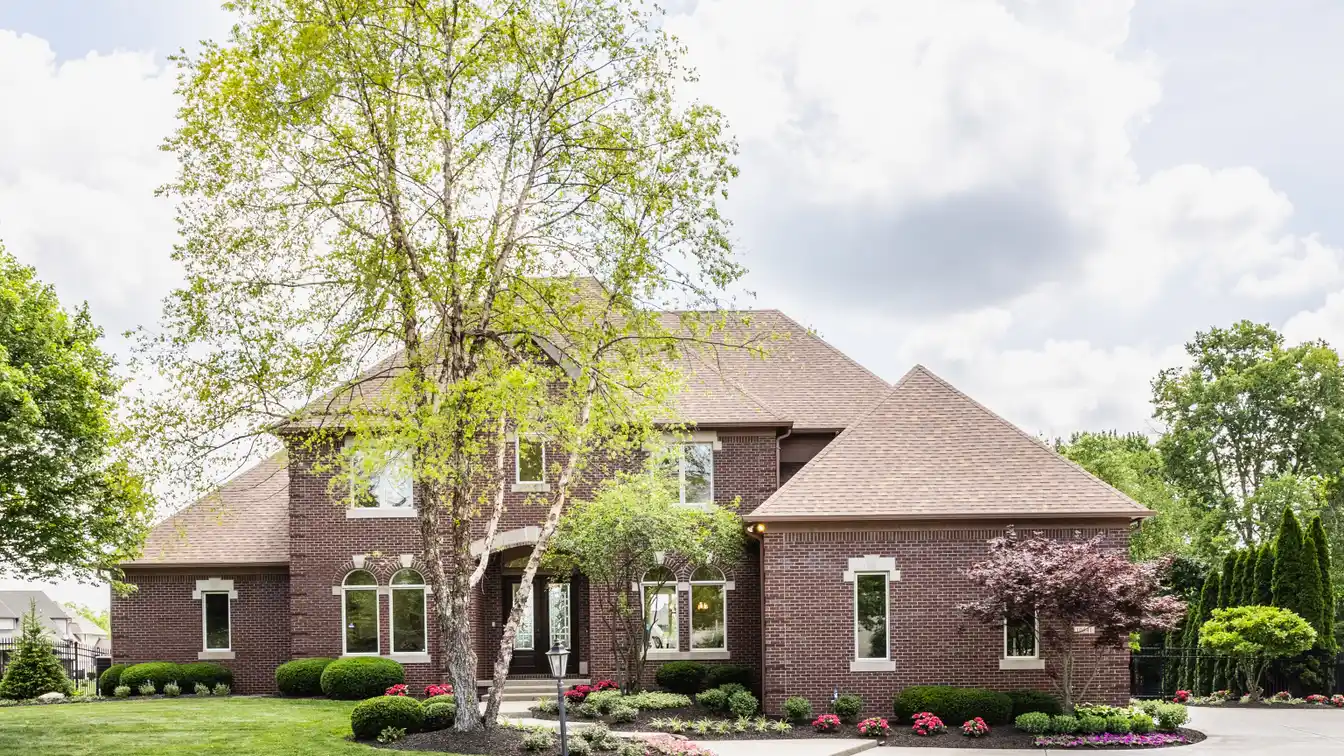Elegance and Convenience in Prestigious Windsor Grove