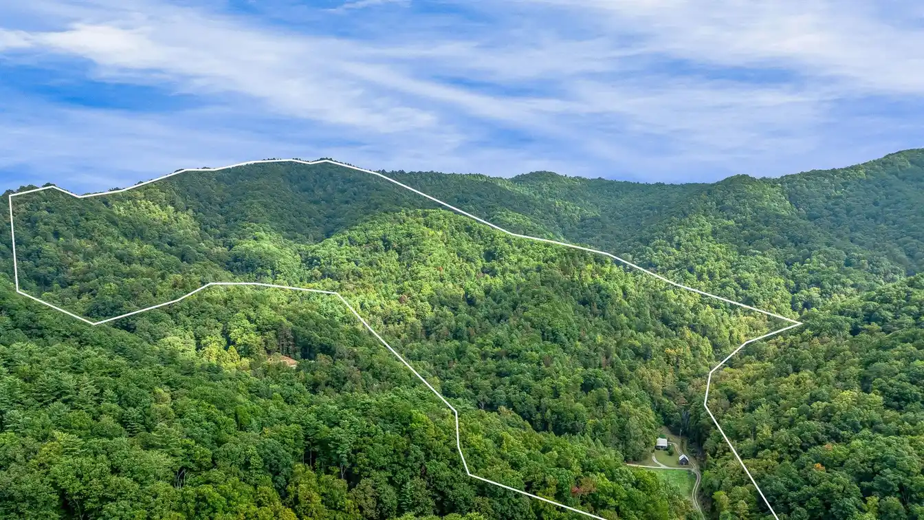 200-acre Secluded Mountain Estate