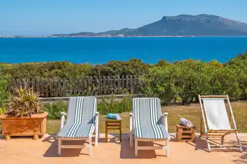 Lovely Villa with Amazing Sea Views