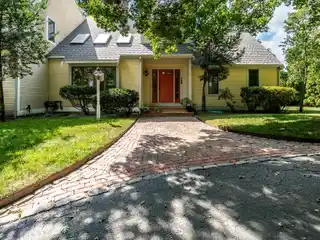 True Waterfront Oasis with Breathtaking Sunsets