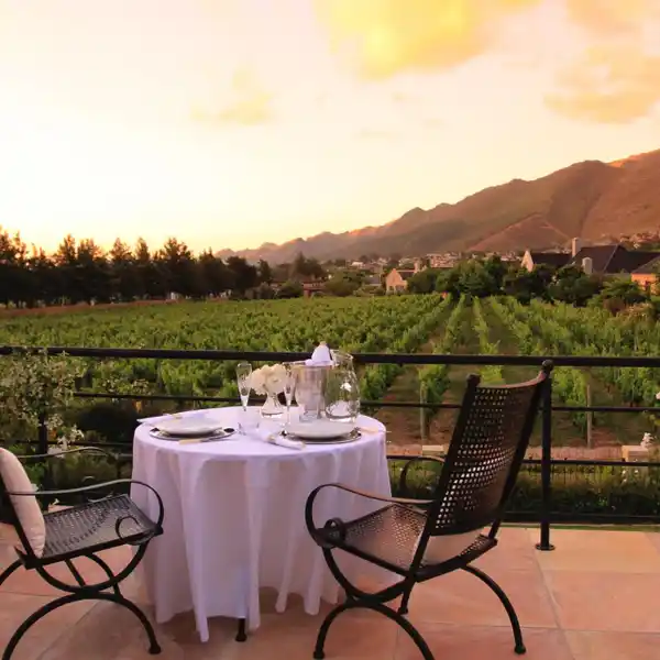 EXCEPTIONAL HOME IN THE PICTURESQUE DOMAINE DES ANGES ESTATE