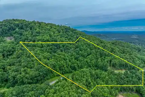 14.98-Acre Mountainside Estate