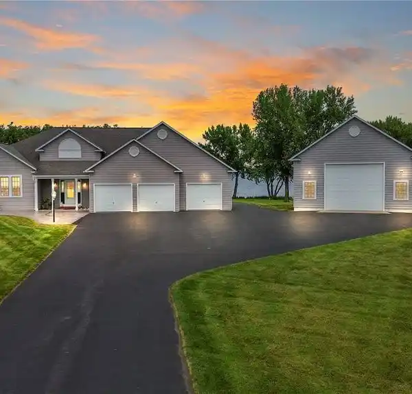 SPECTACULAR RANCH WITH 200+ FEET WATERFRONT