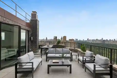 Luxury Sky Penthouse Overlooking Sheep Meadow