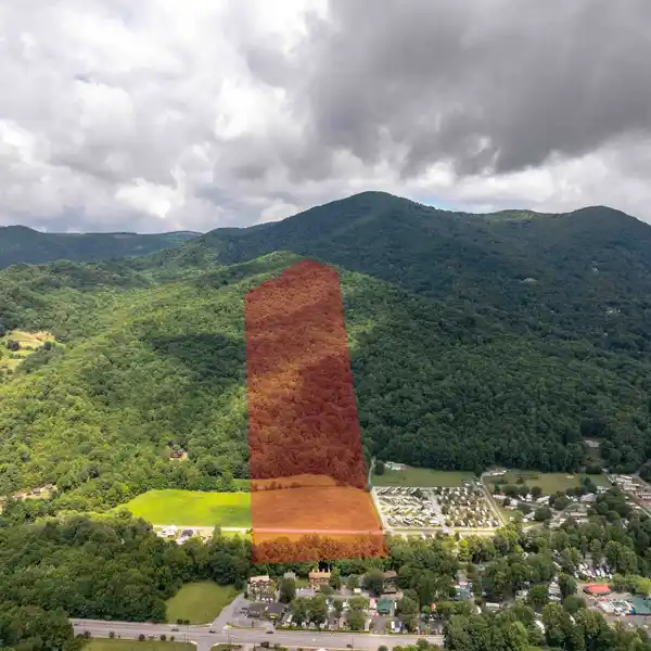 GREAT LAND OPPORTUNITY IN MAGGIE VALLEY