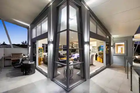 Plummers Point Paradise