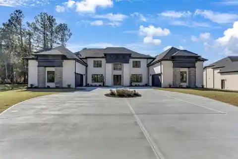 Thoughtfully Constructed New Home on 2.59 Private Acres