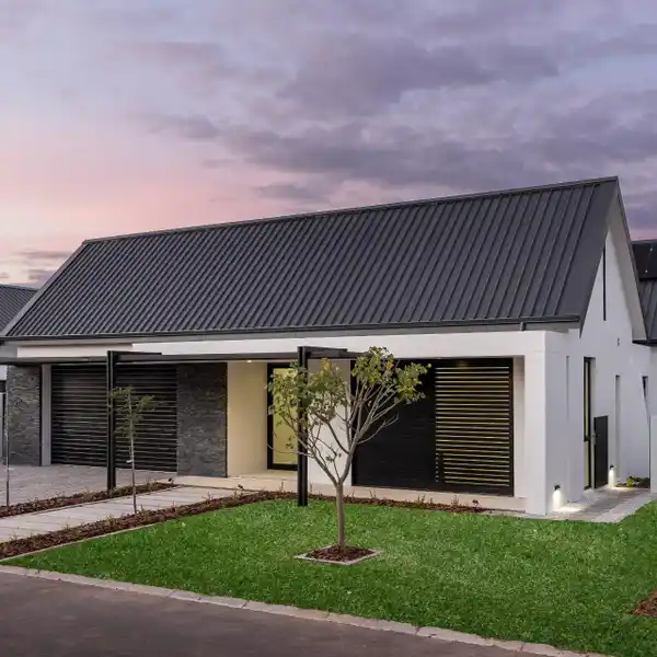 NEWLY COMPLETED ARCHITECT-DESIGNED HOME