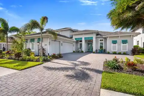 Unparalleled Florida Resort-Style Living