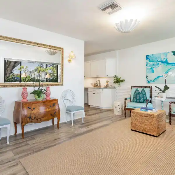 CHARMING HOME IN SOUGHT-AFTER SOSO