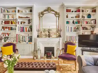 Beautifully Renovated First-Floor Apartment