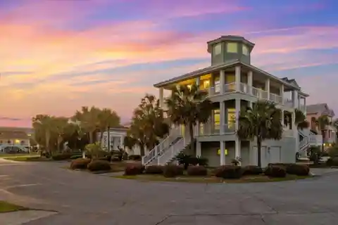 Luxury Living in the Villages at Navarre