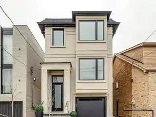New Custom Home in Sherwood Park