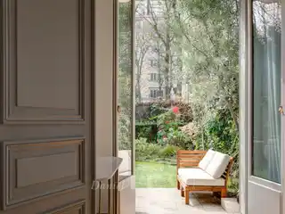 Ground Floor Apartment with Private Garden