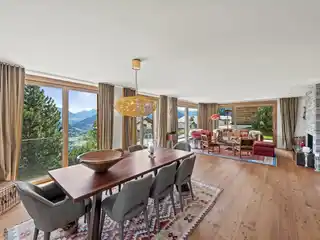 Stylish Holiday Apartment in Falera - Perfect for Upscale Living